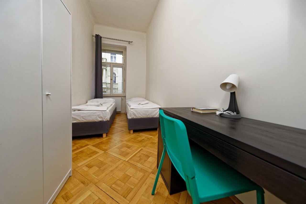 Manesova 4 * Prag